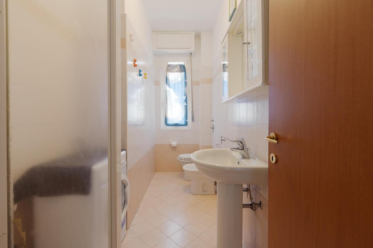 Apartamento With Balcony - 50 M Far From M1 Pasteur Milán